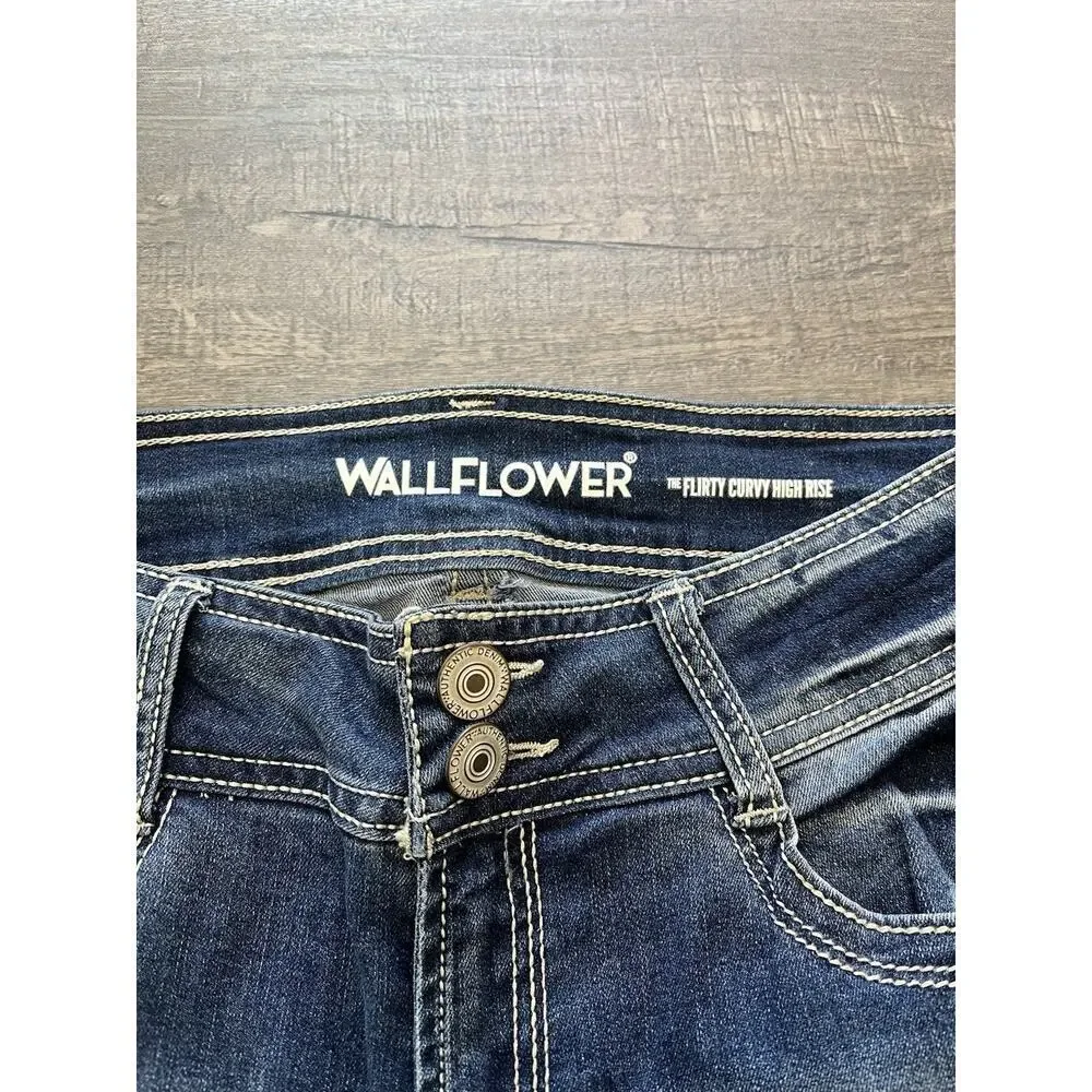 Wallflower Bootcut Jeans Juniors Denim Flirty Curvy High Rise Flare Western Y2K